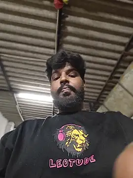 smallIdick 69 online show from May 20, 4:24 pm