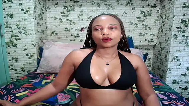 Ebony Seduction00 online show from June 24, 6:01 am