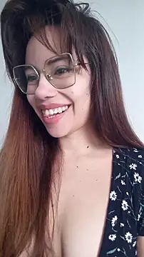 DonaDupont online show from May 14, 2:02 pm