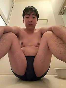 YuuYuu 010 online show from May 20, 9:54 pm