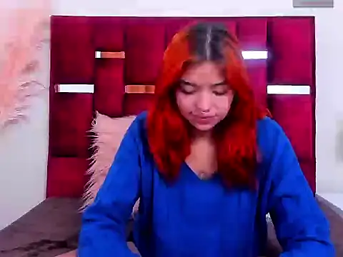 Snapshot of KayleeMei chatting on June 22, 12:35 pm KayleeMei online show from June 22, 12:35 pm