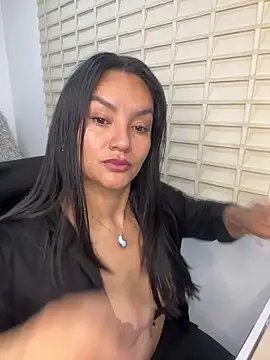 Ameliia Morgan online show from May 15, 1:34 am