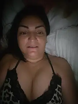 LunaMoonlira online show from May 19, 9:54 pm