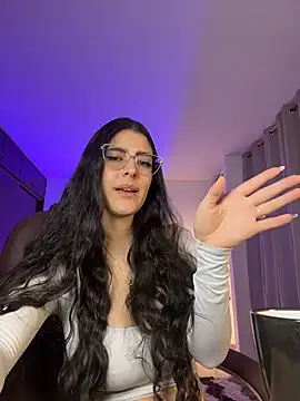  Niah online show from May 9, 11:10 pm