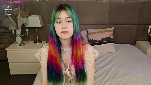 elsie fleur online show from May 7, 5:35 am