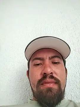 AdrianP4 online show from July 1, 7:35 pm