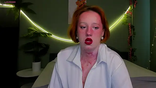 Maya foxy online show from June 30, 11:33 am