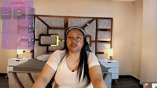 Rachell Carter online show from May 15, 4:19 am