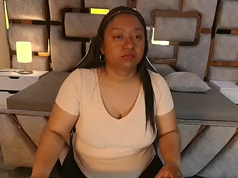 Rachell Carter online show from May 17, 3:59 am