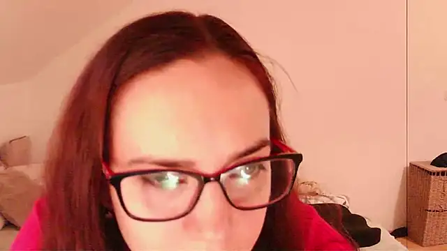 EmilyHotAngel online show from July 8, 12:31 pm