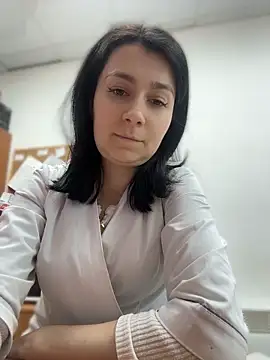 MissElya online show from May 28, 2:47 pm