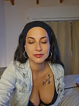 MorganaMystic online show from May 14, 9:43 pm