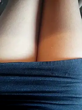 Snapshot of JasminSex01 chatting on June 1, 1:46 pm JasminSex01 online show from June 1, 1:46 pm