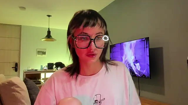 vandalovee  online show from May 9, 2:39 am