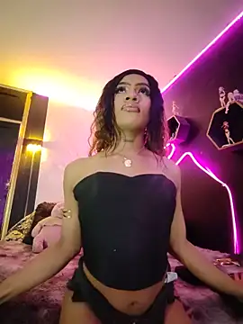 Isis sexy   online show from May 26, 10:33 am