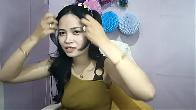 FerminaBoutwell online show from June 3, 2:33 pm