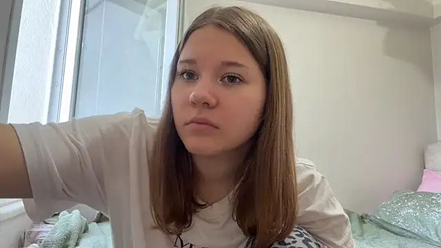 KamalaDuplantis online show from May 10, 2:22 pm