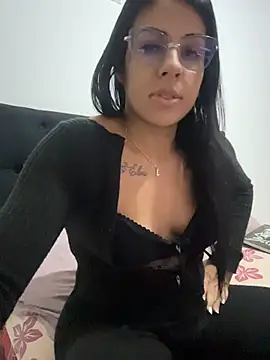 agata-lindinha online show from May 11, 1:28 pm