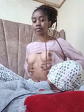 Pretty Xally online show from June 19, 5:34 am