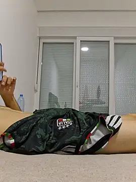 Snapshot of kurdishboy69 chatting on July 12, 5:59 pm kurdishboy69 online show from July 12, 5:59 pm