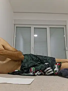 Snapshot of kurdishboy69 chatting on July 20, 5:15 pm kurdishboy69 online show from July 20, 5:15 pm
