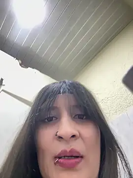 Alejandra alson online show from May 7, 6:13 pm