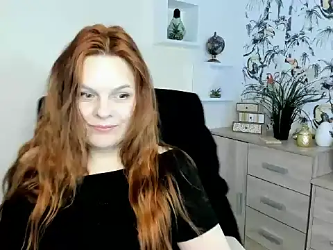 GingerKitten1 online show from May 12, 2:03 pm
