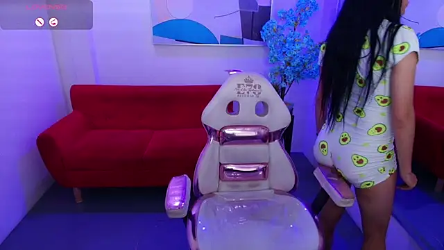 Sophie  angel online show from May 12, 12:24 pm