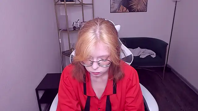 Snapshot of FoxxyyPolly chatting on May 16, 5:59 am FoxxyyPolly online show from May 16, 5:59 am