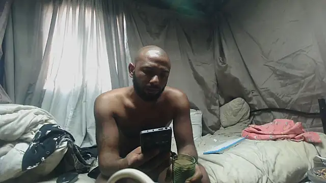 Camodick online show from March 8, 2:10 pm