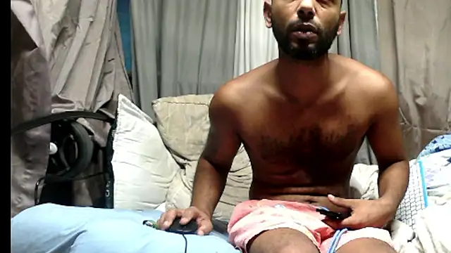 Camodick online show from March 25, 12:05 am