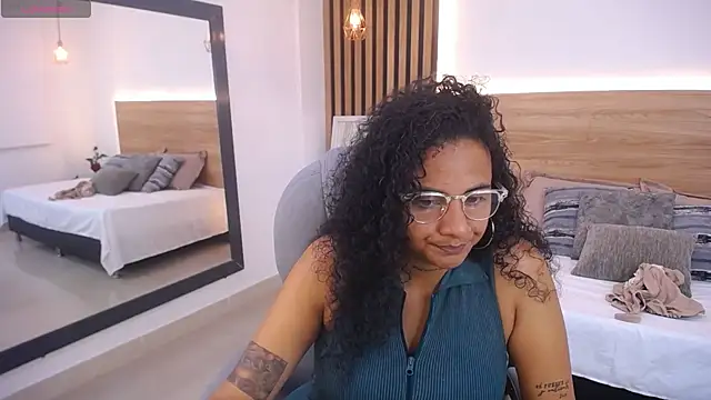 alexa forbes  online show from May 13, 2:20 am