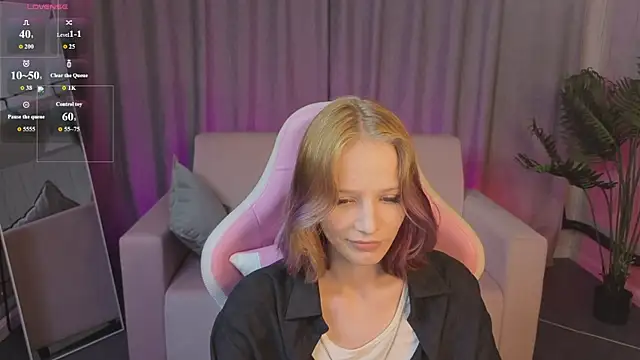 AliceJohansone online show from June 19, 2:05 am