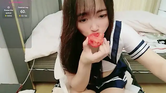 xiaolanlan030 online show from May 14, 3:46 am
