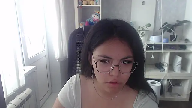 Snapshot of Anda_here chatting on June 27, 3:11 am Anda here online show from June 27, 3:11 am