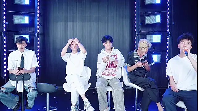 YD-Boy online show from June 8, 11:43 am