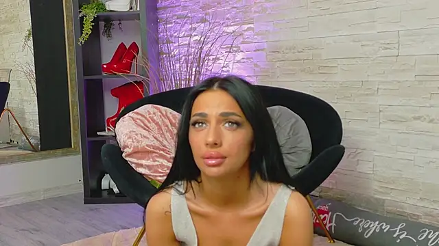 Snapshot of VanessaVosss chatting on May 12, 4:48 pm VanessaVosss online show from May 12, 4:48 pm