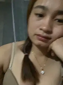 Snapshot of Cute-Sexyy chatting on May 14, 2:57 pm Cute-Sexyy online show from May 14, 2:57 pm