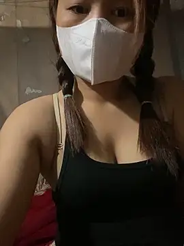 Snapshot of Cute-Sexyy chatting on May 21, 2:24 pm Cute-Sexyy online show from May 21, 2:24 pm