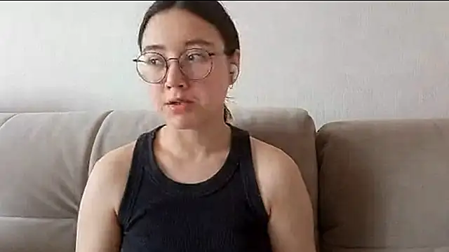 Snapshot of JettaFlorey chatting on May 15, 4:08 am JettaFlorey online show from May 15, 4:08 am