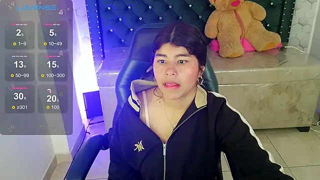 Mia kittie m online show from May 12, 7:22 pm