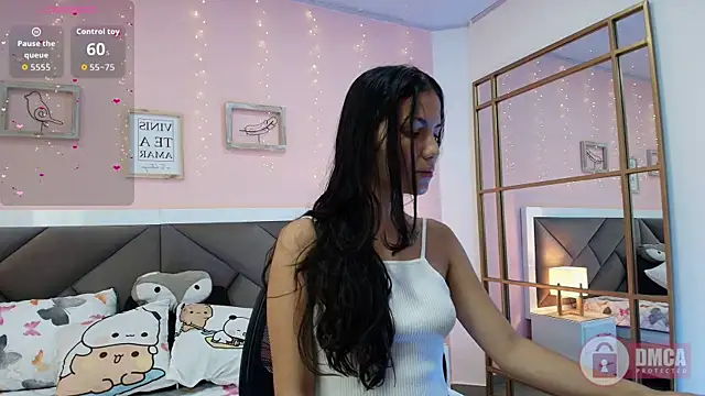 mari pinkk online show from May 10, 8:47 pm