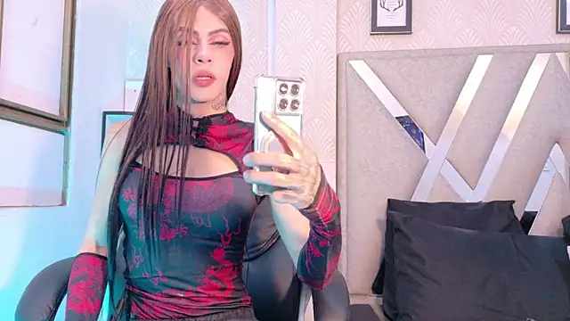 Snapshot of KarolFoxxi__ chatting on June 6, 11:53 pm KarolFoxxi online show from June 6, 11:53 pm