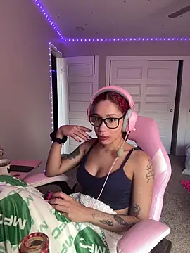 Jenna Beck online show from May 21, 9:11 pm