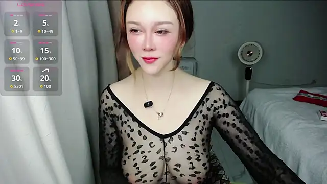 Snapshot of suncute chatting on July 2, 4:46 pm suncute online show from July 2, 4:46 pm