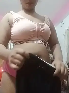 Snapshot of annuma22 chatting on June 2, 6:54 pm annuma22 online show from June 2, 6:54 pm