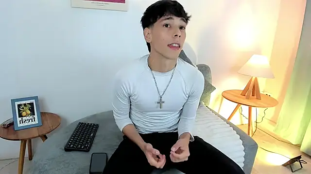 jacob colliins online show from May 14, 3:02 am