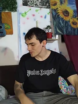 Maykiinn online show from May 11, 5:02 am