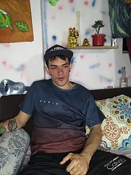 Maykiinn online show from May 12, 3:36 am