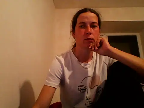 DanicaFey online show from May 17, 6:37 pm